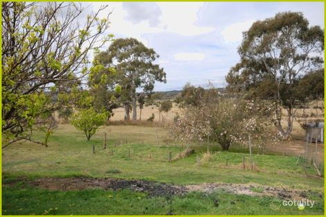 Property photo of 334 Weeroona Drive Wamboin NSW 2620