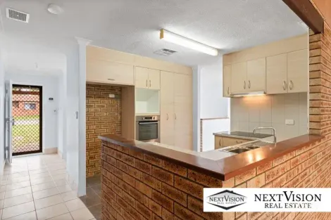 Property photo of 28 Dotterel Way Yangebup WA 6164