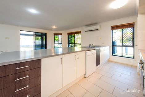 Property photo of 2 Blaxland Close Andergrove QLD 4740