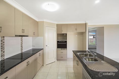 Property photo of 38 Shelby Street Glenvale QLD 4350