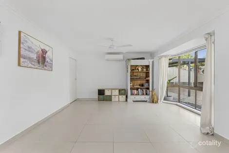 Property photo of 27 Loddon Street Riverhills QLD 4074