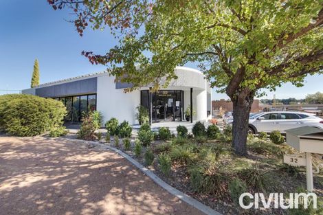 32 Bayldon Rd, Queanbeyan West, NSW 2620