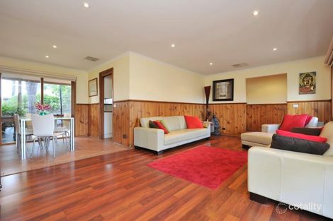 Property photo of 142 Thompson Crescent Research VIC 3095