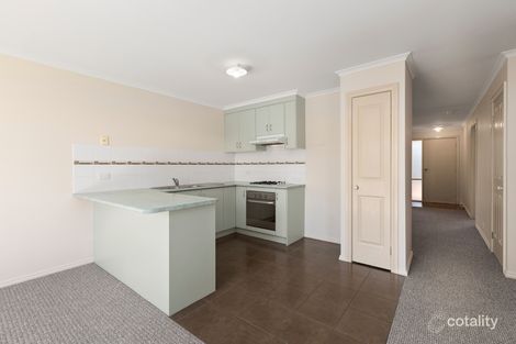 Property photo of 5/19-21 Maculata Drive Cranbourne West VIC 3977