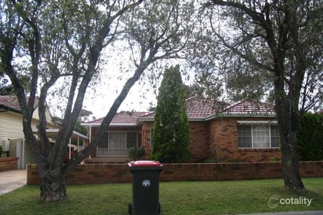 18 Parklands Ave, Heathcote, NSW 2233