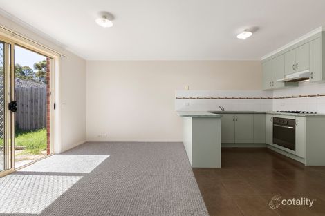 Property photo of 5/19-21 Maculata Drive Cranbourne West VIC 3977