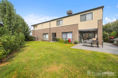 Property photo of 4 Elmside Avenue Warragul VIC 3820