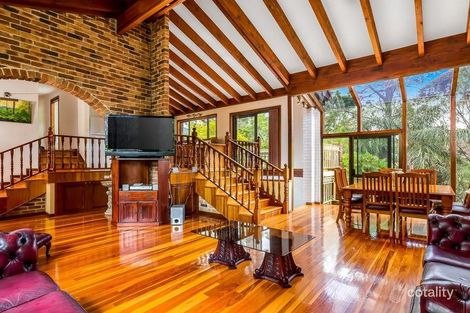 Property photo of 10 Heeterra Place Cordeaux Heights NSW 2526