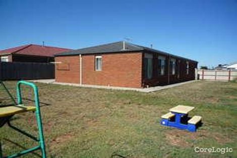 Property photo of 10 Buchan Court Hoppers Crossing VIC 3029