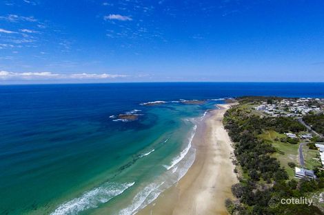 16 Boronia Cres, Minnie Water, NSW 2462