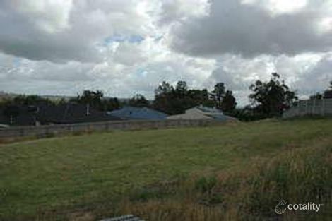 Property photo of 3 Liam Circuit Beaconsfield VIC 3807