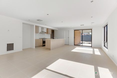 Property photo of 35 Tucker Boulevard Carrum Downs VIC 3201