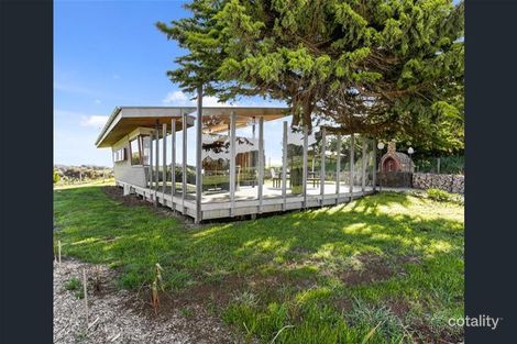 Property photo of 40 Farnham Road Dennington VIC 3280