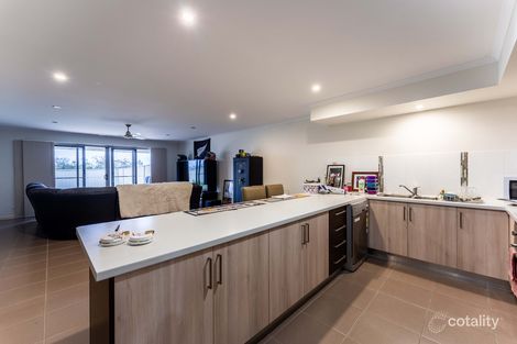Property photo of 1/11 Newman Drive Emerald QLD 4720