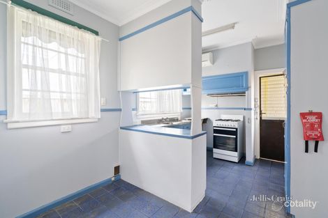 Property photo of 17 Tobruk Crescent Williamstown VIC 3016