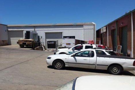 84 Hoskins St, Mitchell, ACT 2911