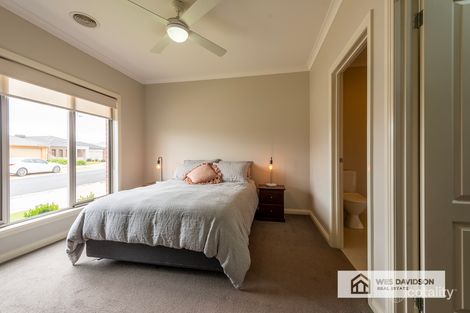 Property photo of 3 Evans Way Horsham VIC 3400