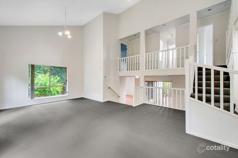 Property photo of 18 Bartok Place Mount Ommaney QLD 4074