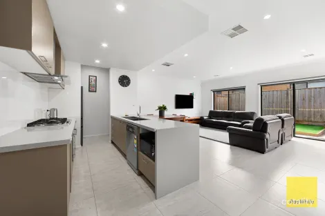 Property photo of 71 Malone Circuit Deanside VIC 3336