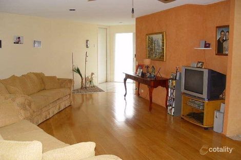 Property photo of 12 Colonsay Crescent Merrimac QLD 4226