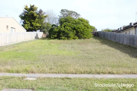 Property photo of 14 Ikara Way Churchill VIC 3842