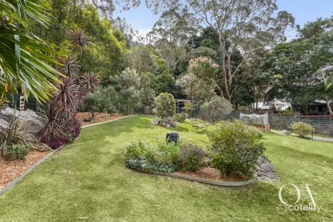Property photo of 62 Buttenshaw Drive Coledale NSW 2515