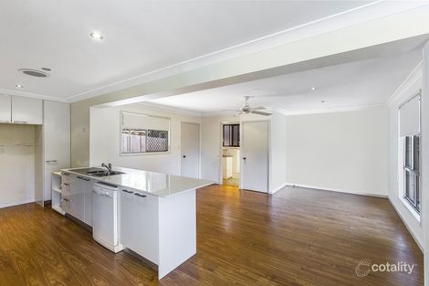 Property photo of 1 Valley View Road Wyoming NSW 2250