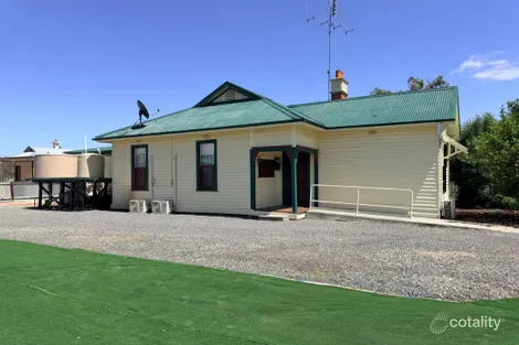 21 Gloucester Ave, Woomelang, VIC 3485