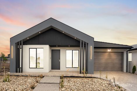 15 Darwinia Dr, Mickleham, VIC 3064