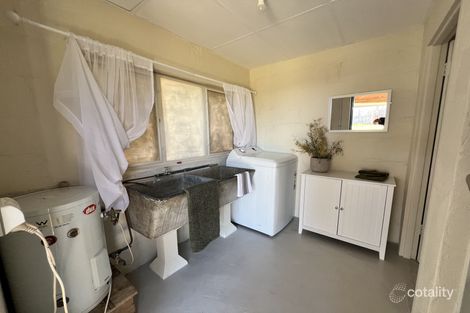 Property photo of 2 Irrigation Road Menindee NSW 2879