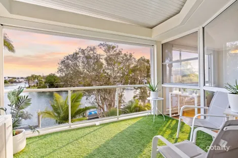 Property photo of 17/52 Back Street Biggera Waters QLD 4216