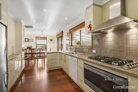 Property photo of 8 Aintree Court Greensborough VIC 3088