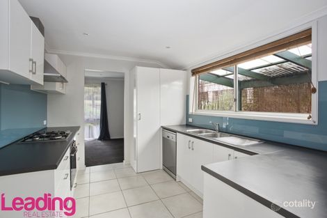 Property photo of 5 Pollard Place Sunbury VIC 3429