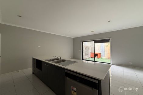 Property photo of 14A Tableland Road Tarneit VIC 3029