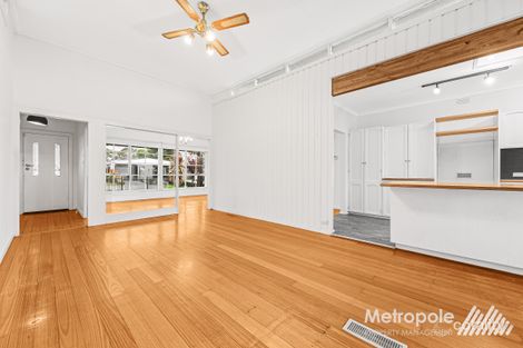 Property photo of 5 Seathorpe Avenue Bentleigh East VIC 3165