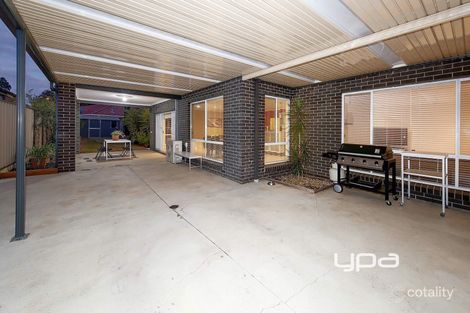 Property photo of 4 Wills Terrace Burnside Heights VIC 3023