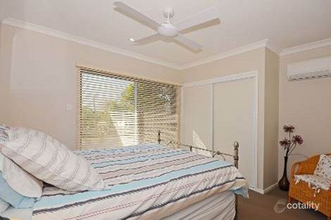 Property photo of 17 Joycelyn Terrace River Heads QLD 4655