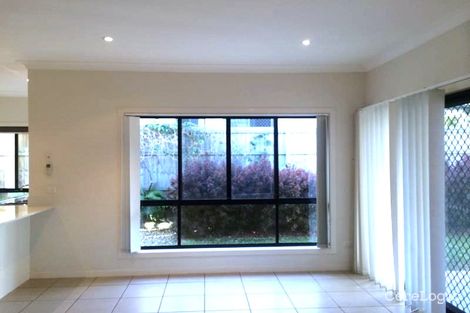 Property photo of 28 Corymbia Way Molendinar QLD 4214