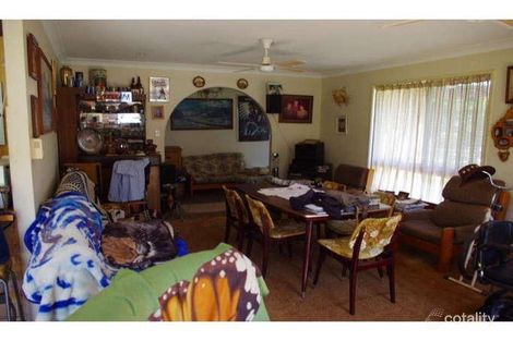 Property photo of 21 Leonie Crescent Lamb Island QLD 4184