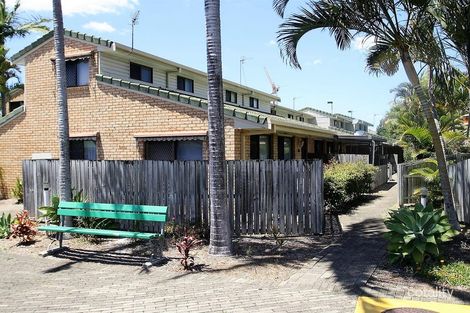 Property photo of 17/30 Sportsman Avenue Mermaid Beach QLD 4218