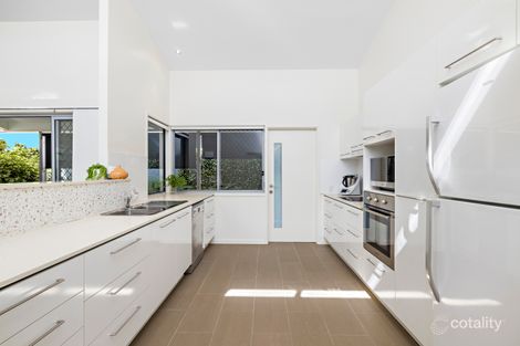 Property photo of 5/10-16 Salisbury Street Redland Bay QLD 4165