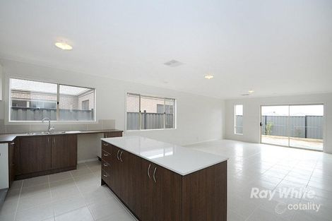 Property photo of 103 Heather Grove Clyde North VIC 3978