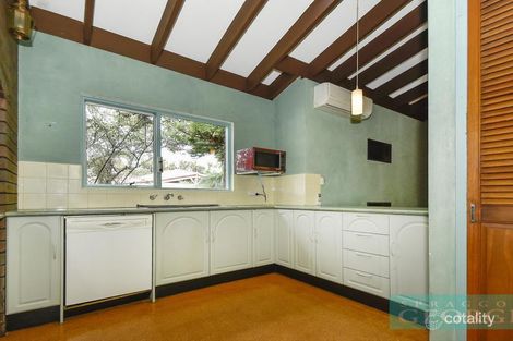 Property photo of 4 Don Place Hamersley WA 6022