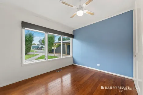 Property photo of 19 Park Boulevard Ferntree Gully VIC 3156