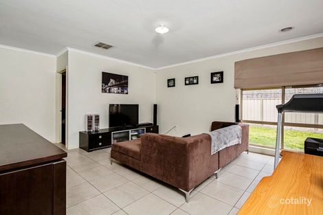 Property photo of 14 Lucas Terrace Taylors Hill VIC 3037