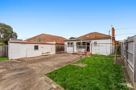 Property photo of 28 Balmoral Avenue Pascoe Vale South VIC 3044
