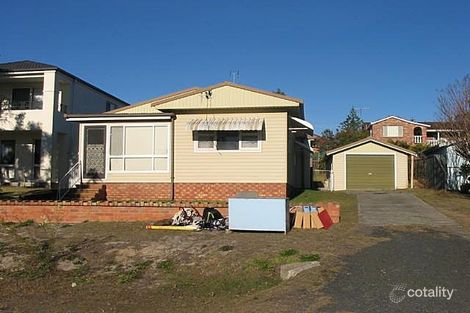 42 Bellevue St, Shelly Beach, NSW 2261