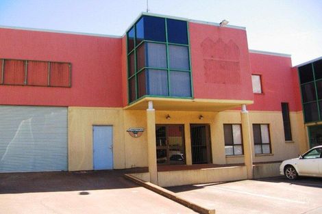 2/493 South St, Harristown, QLD 4350