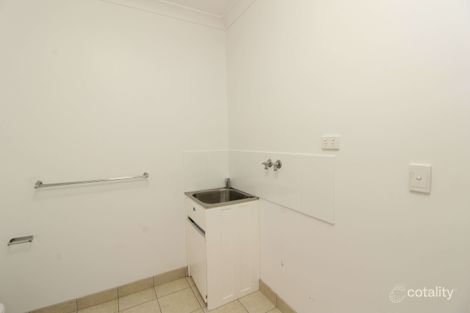 Property photo of 4/43 Camooweal Street Mornington QLD 4825