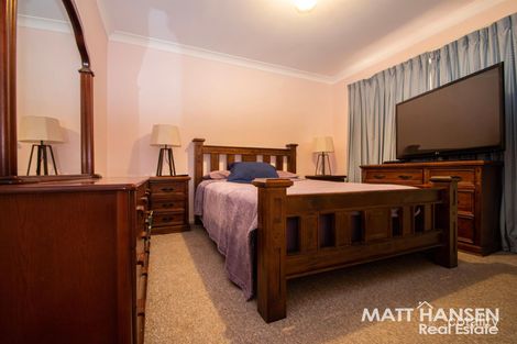 Property photo of 70 Sturt Circle Dubbo NSW 2830